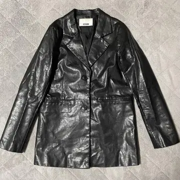 VEQUM 베크무 가죽 자켓 VEGAN LEATHER BULKY 블랙