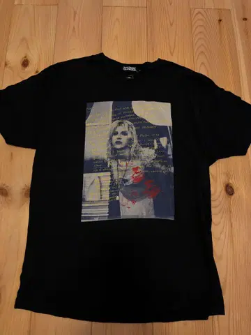 HYSTERIC GLAMOUR 코트니 러브 T셔츠 L 사이즈