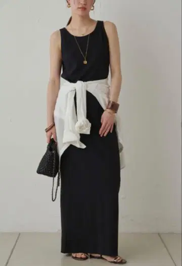 Loungedress 라운지 드레스 아메스리 탱크 원피스 블랙