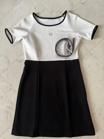 eimy 미니 원피스