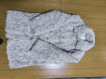 H&M 베이지 보아 자켓