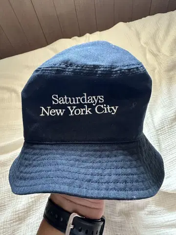 Saturdays New York City 버킷 햇 네이비