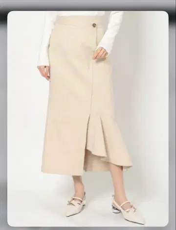 MURUA 무루아 비대칭 머메이드 스커트
