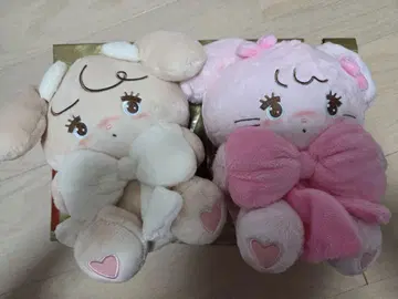 [ 새상품급 ] mikko 안고 있는 리본 봉제 인형 2체