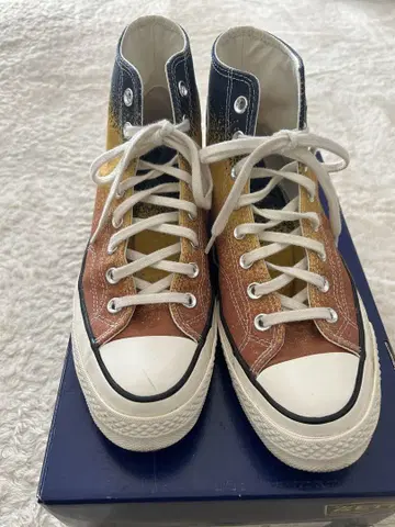 컨버스 척테일러 하이컷 패턴 블랙 x 오렌지 27cm