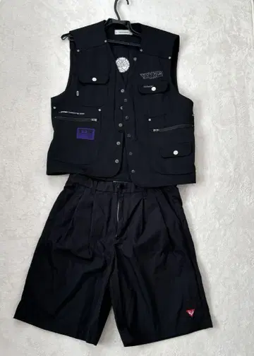 [ ZUTOMAYO ] ARMY VEST & 하프 팬츠 세트