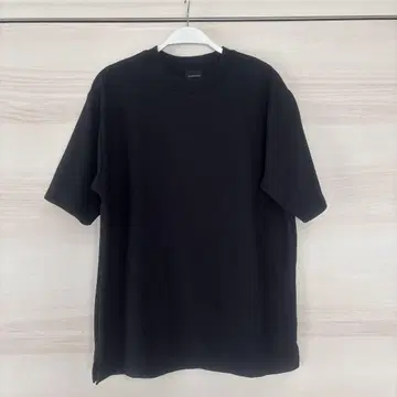 green label relaxing 블랙 반팔 티셔츠