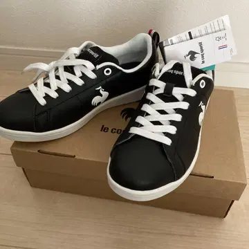 르꼬끄 스니커즈 24.5cm