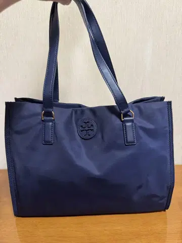 네이비 나일론 토트백