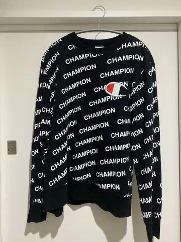 [ 새상품급 ] Champion 로고 프린트 맨투맨 S 블랙 트레이닝복
