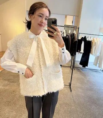 미사용 새상품 ohga 오가 MOKE VEST 모케 베스트 화이트