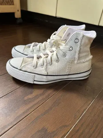 CONVERSE ALL STAR 하이컷 스니커즈 한정판 아이보리
