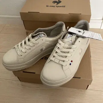 르꼬끄 스니커즈 24.5cm
