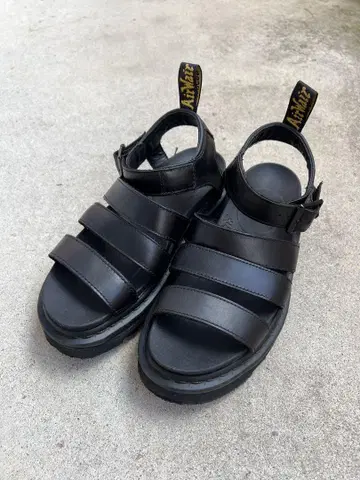 Dr.Martens