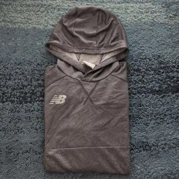 새상품급 뉴발란스 후드티