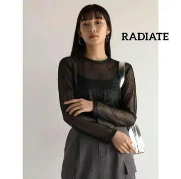 새상품 RADIATE (라디에이트) 스트라이프 시어 니트탑