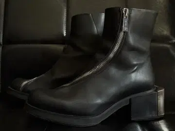 GmbH/high heeled zip leather boots