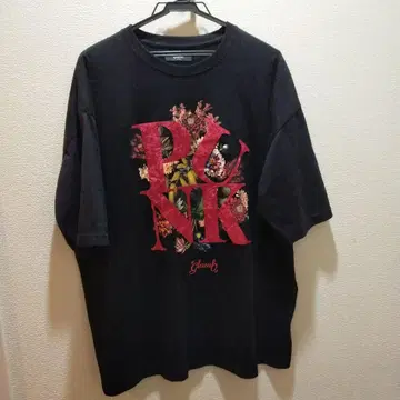glamb  펑크 부케 T셔츠 블랙 L