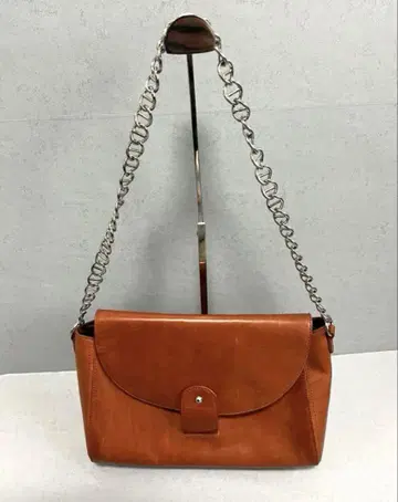 A.P.C 아페쎄 숄더 가죽 브라운 실버 체인
