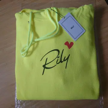RILY 후드티