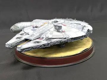 반다이 1/144 밀레니엄 팔콘 호 포스의 각성 버전 페인팅 완료품