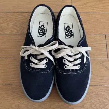 VANS 스니커즈