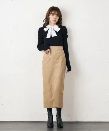매장 판매 없음 코듀로이 타이트 스커트 베이지
