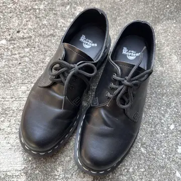 Dr. Martens 1461 블랙 화이트스티치 3홀 UK5