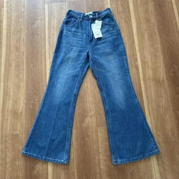 새상품 택 포함 Wrangler 플레어 팬츠 jouetie
