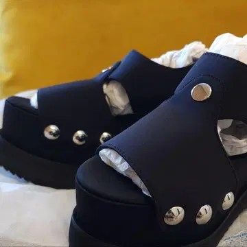 jeffrey campbell 블랙 플랫폼 샌들