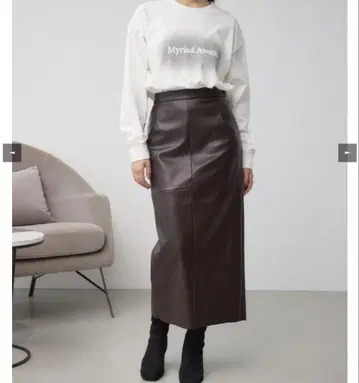 AZUL by moussy 가죽 스커트 미사용
