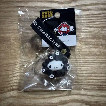 오사카 간사이 만박 시나몬 산리오 미야쿠미야쿠 키링 블랙