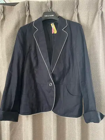 데랄루체 린넨 테일러드 자켓 13호 린넨 100 클리닝 완료