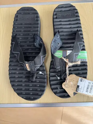 [ 미사용 새상품 ] 프리 워터즈 썸머 레스트 비치 샌들 27cm 블랙