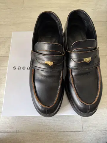 sacai 스테디셀러 플랫폼 코인 로퍼 44