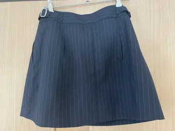 네이비 스트라이프 타이트 스커트