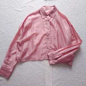 La boutique BonBon 시어 크롭 셔츠