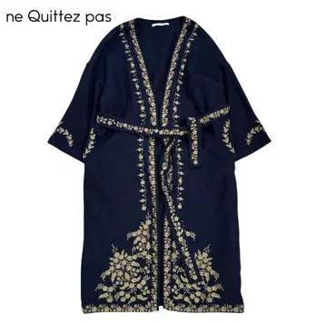 [ ne Quittez pas ] 자수 코트