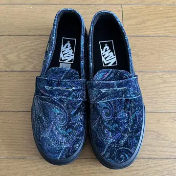 VANS 스니커즈