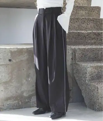 새상품 JEANASIS 다이버 라인 턱 팬츠