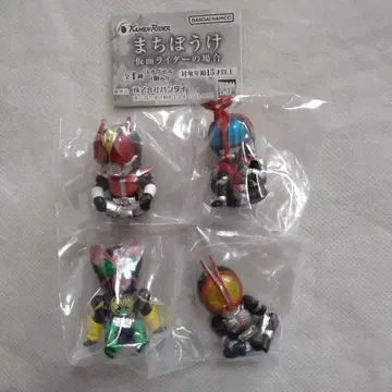 기다림 가면라이더의 경우 전 4종 세트