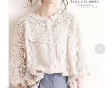 사와라모드 화려한 데콜테 꽃 자수 여성용 상의