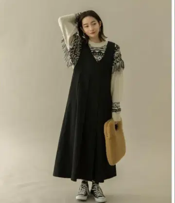 KBF BIG 플리츠 오버롤 스커트 2way 원피스 블랙 ONE
