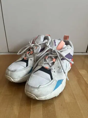 Reebok 스니커즈 화이트/컬러풀 24cm