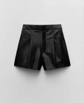ZARA 가죽 느낌 하이웨스트 숏팬츠
