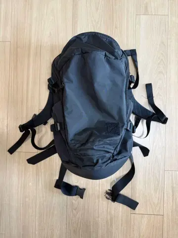 EVERGOODS MOUNTAIN PANEL LOADER 30L