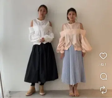 cen. 오프숄더 블라우스