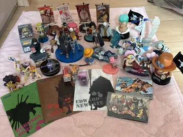 원피스 굿즈 세트 피규어 & DVD