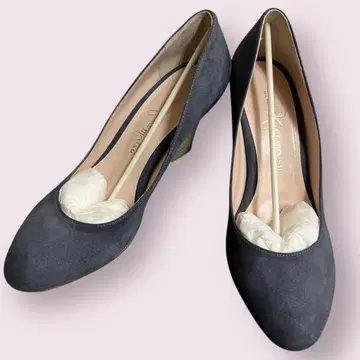 미사용! GINZA 카네마츠 스웨이드 펌프스 22.5cm