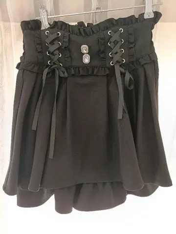 노에미 스커트 가격 인하 대환영